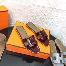 Hermes Slippers